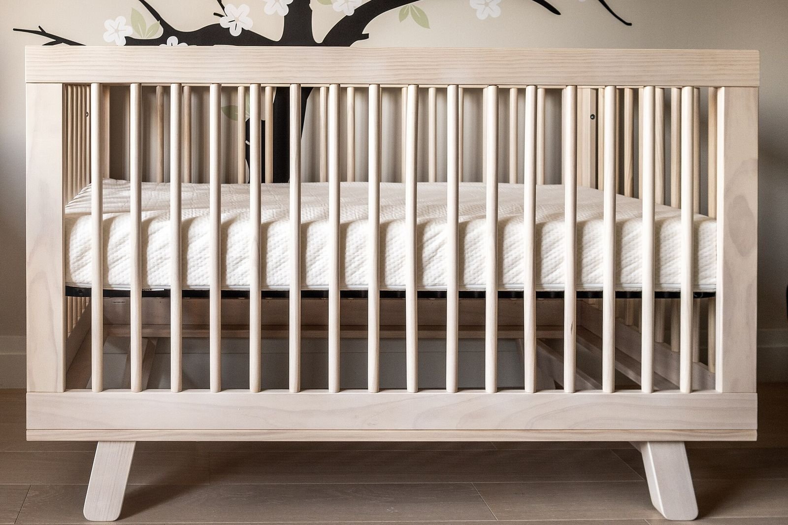 Baby crib